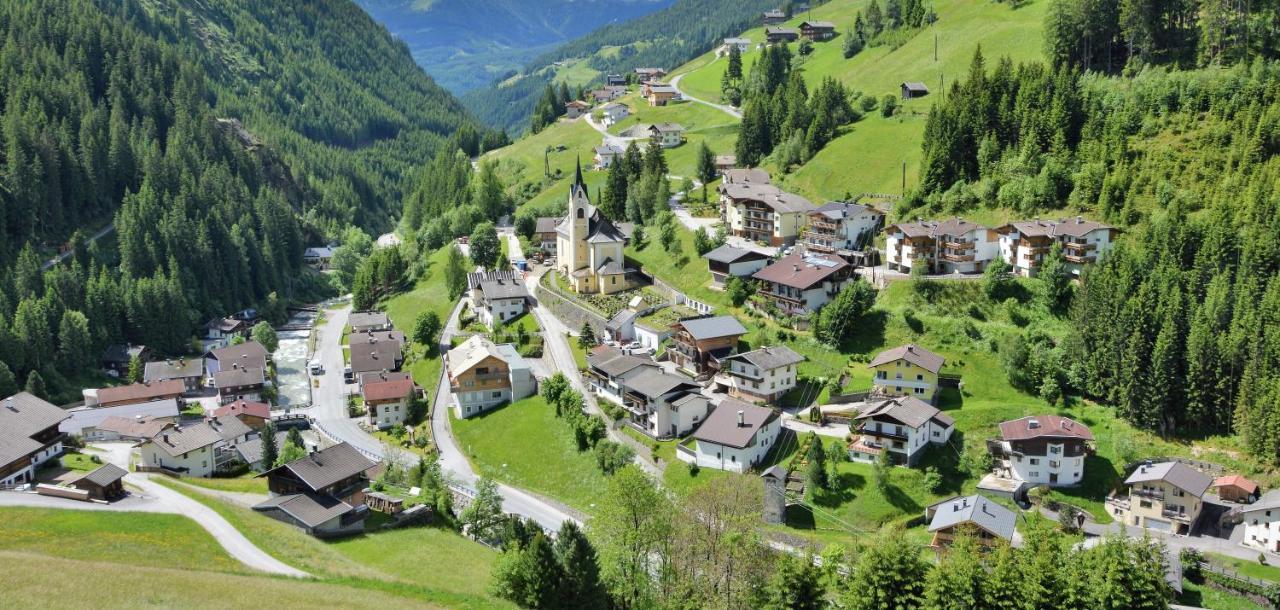 Ferienwohnung Bergmann Außervillgraten المظهر الخارجي الصورة